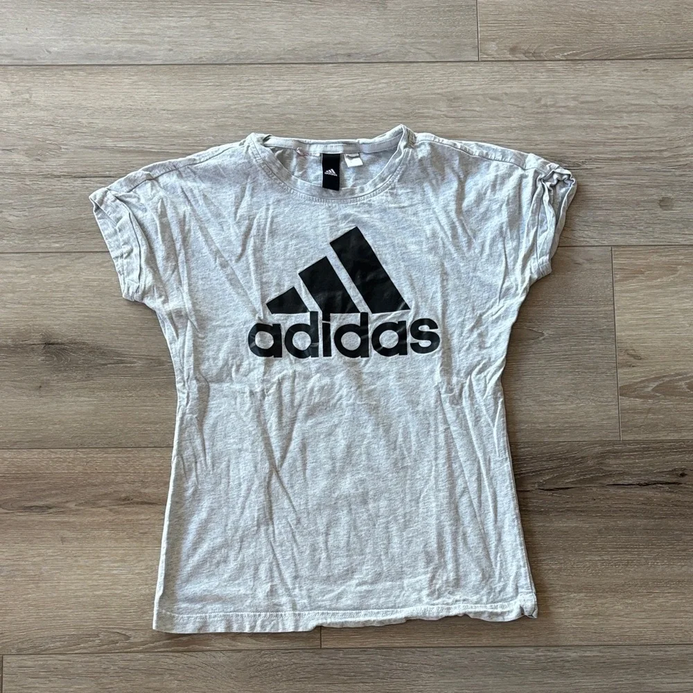 Adidas Light Gray Tee with Black Logo - Picture 1 of 1